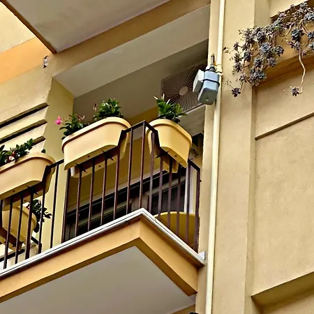 Eccelsobarese Boutique - 10 Mins From Center 4*