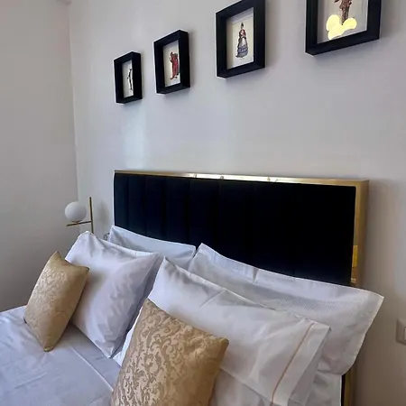 Eccelsobarese Boutique - 10 Mins From Center 4* Барі