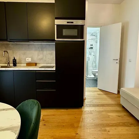 Eccelsobarese Boutique - Station Area 4* Bari