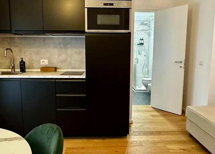 Eccelsobarese Boutique - 10 Mins From Center 4* Bari