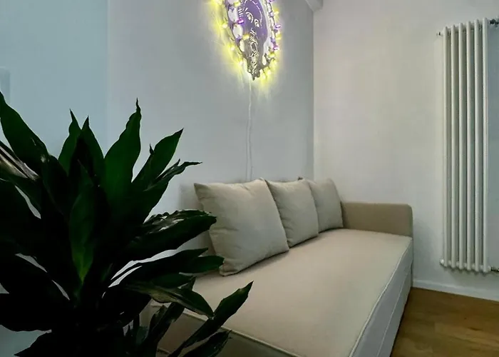 Eccelsobarese Boutique - 10 Mins From Center 4*