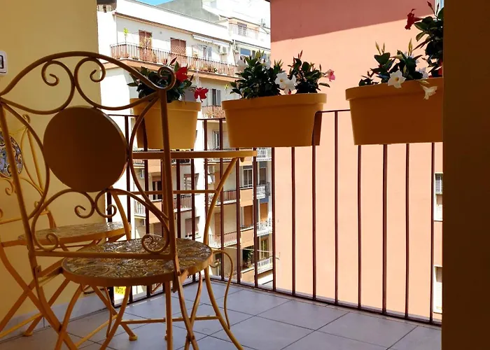 Eccelsobarese Boutique - 10 Mins From Center